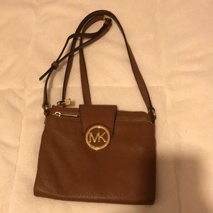 Michael Korda cross body bag